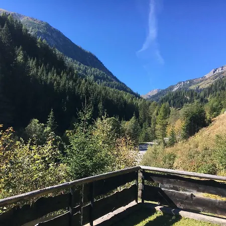 Ferienhaus Chalet Waldplatzl Zederhaus