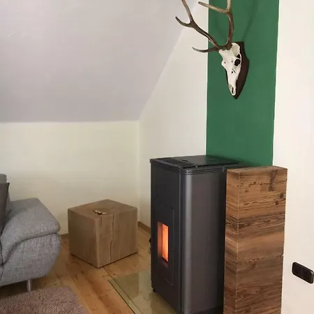 Ferienhaus Chalet Waldplatzl 度假居