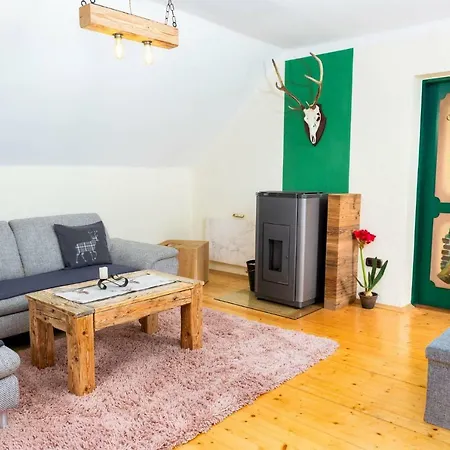 Ferienhaus Chalet Waldplatzl Semesterbostad Zederhaus